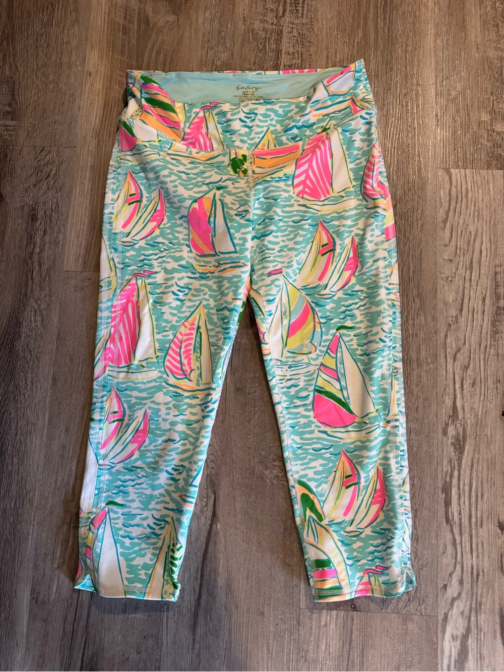 Lilly Pulitzer Luxletic leggings sailboats size large